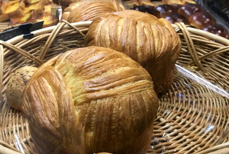 和面機(jī)：食品工業(yè)中的 “隱形功臣”，小設(shè)備撐起大生產(chǎn)? ? ? ?